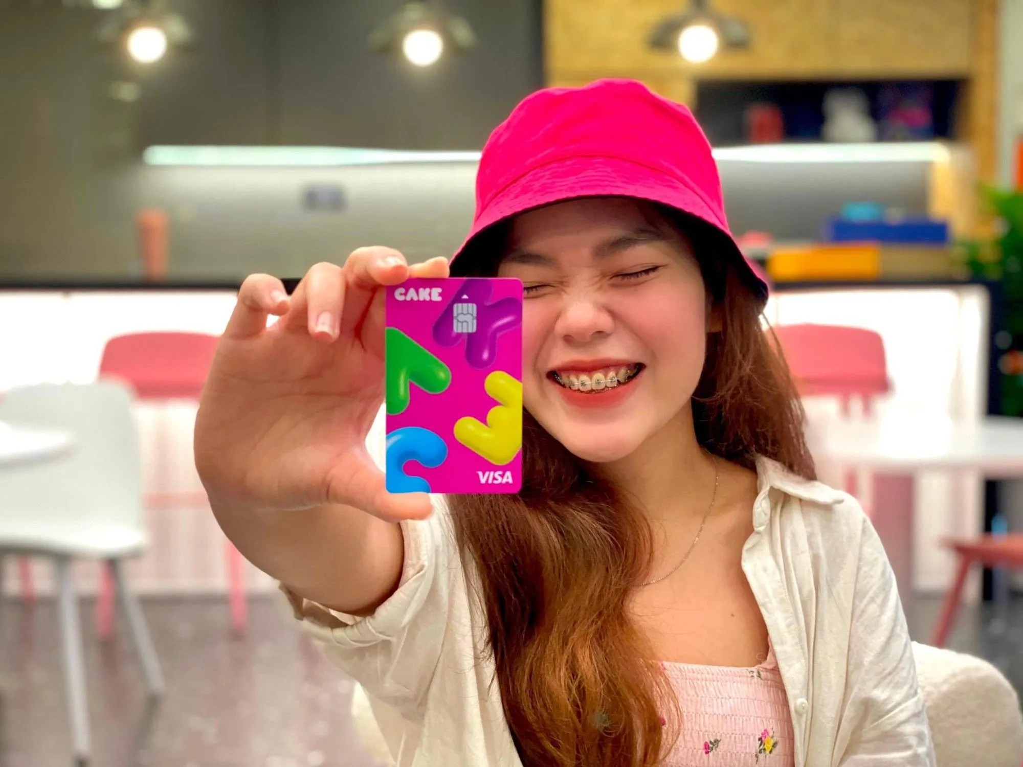 Các loại thẻ tín dụng miễn phí thường niên trọn đời