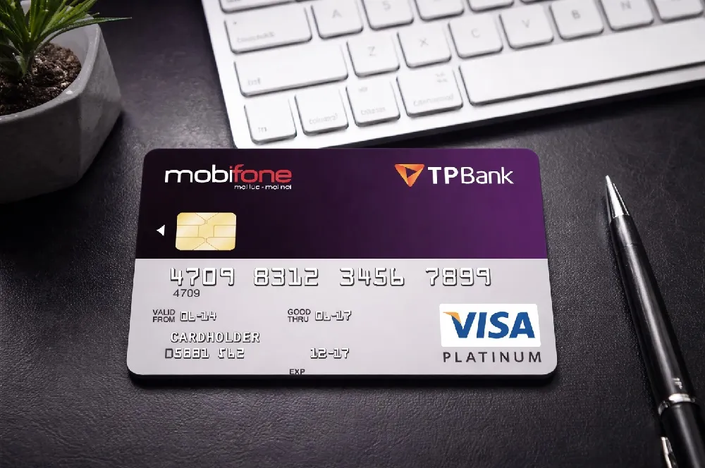 Nhận định đánh giá thẻ tín dụng Thẻ tín dụng quốc tế TPBank MobiFone Visa Platinum từ chuyên gia Thẻ Tốt Nhất