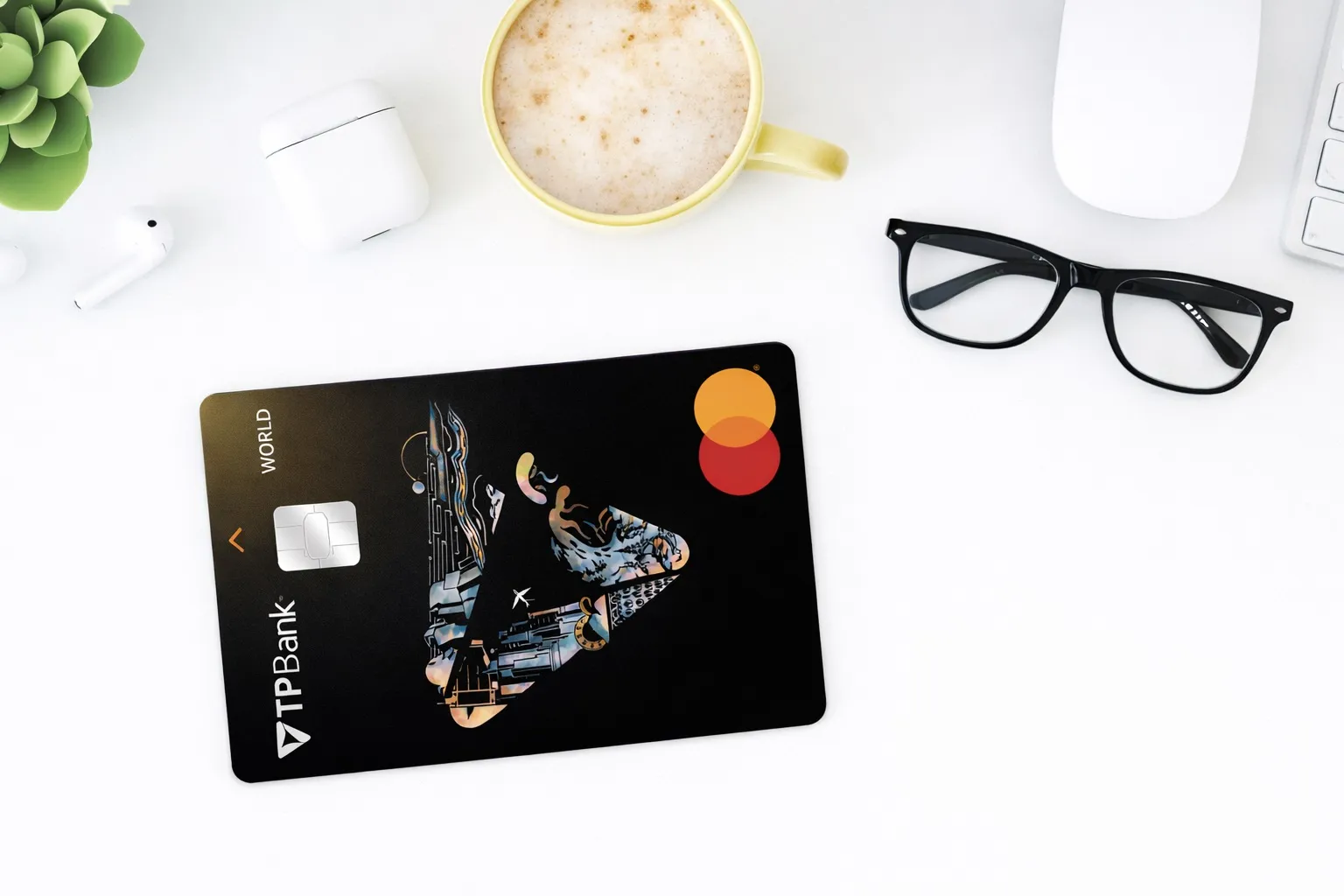 So sánh ưu nhược điểm thẻ tín dụng Thẻ tín dụng quốc tế TPBank World Mastercard